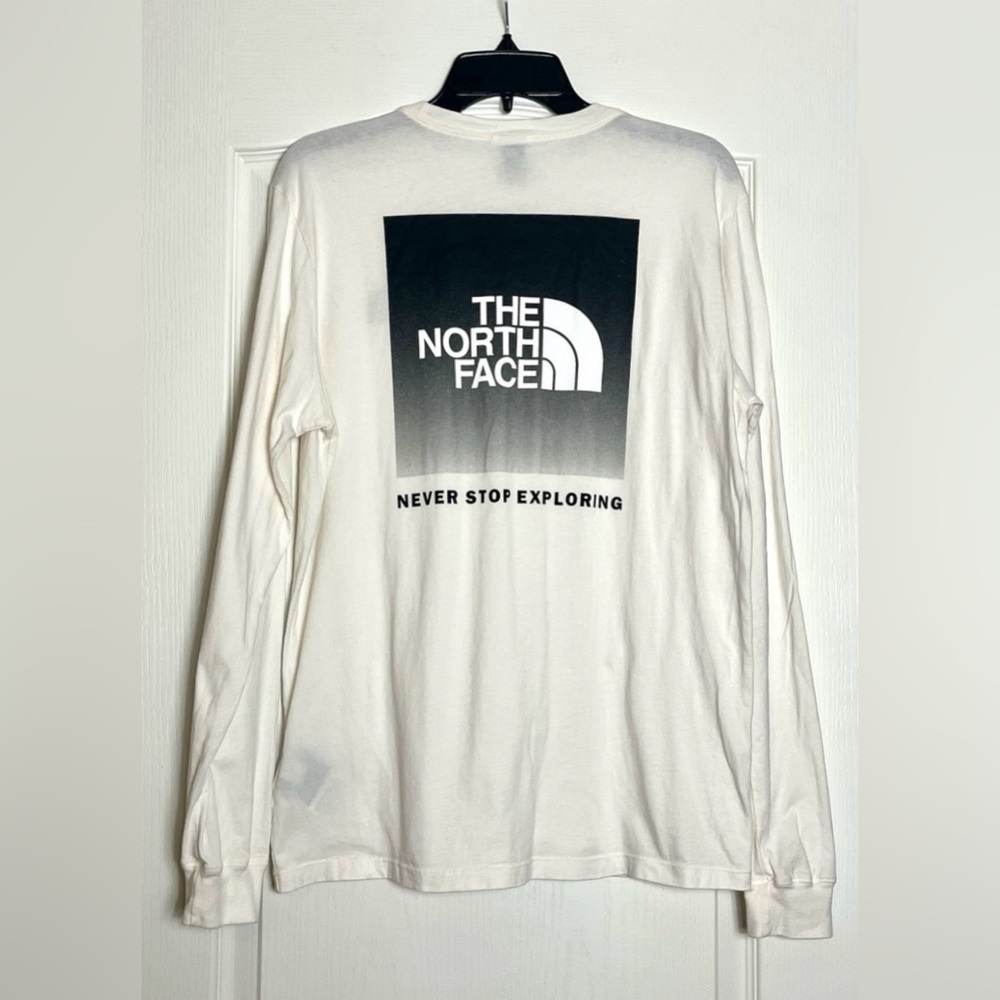 The North Face Men’s M Long Sleeve Logo Tee “Never Stop Exploring” Black White